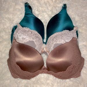 Set of 34D bras